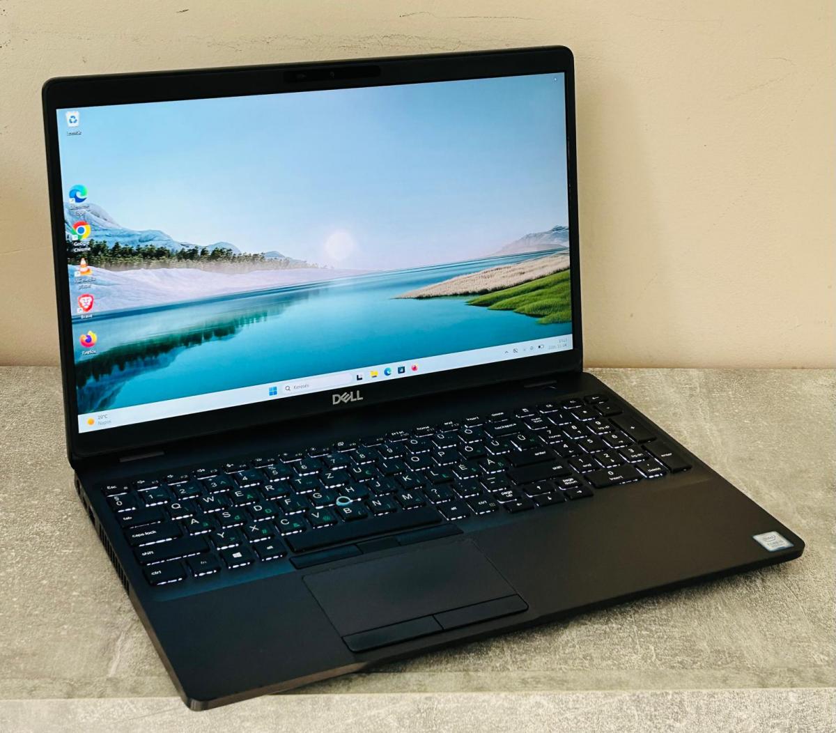 Dell Latitude 5500